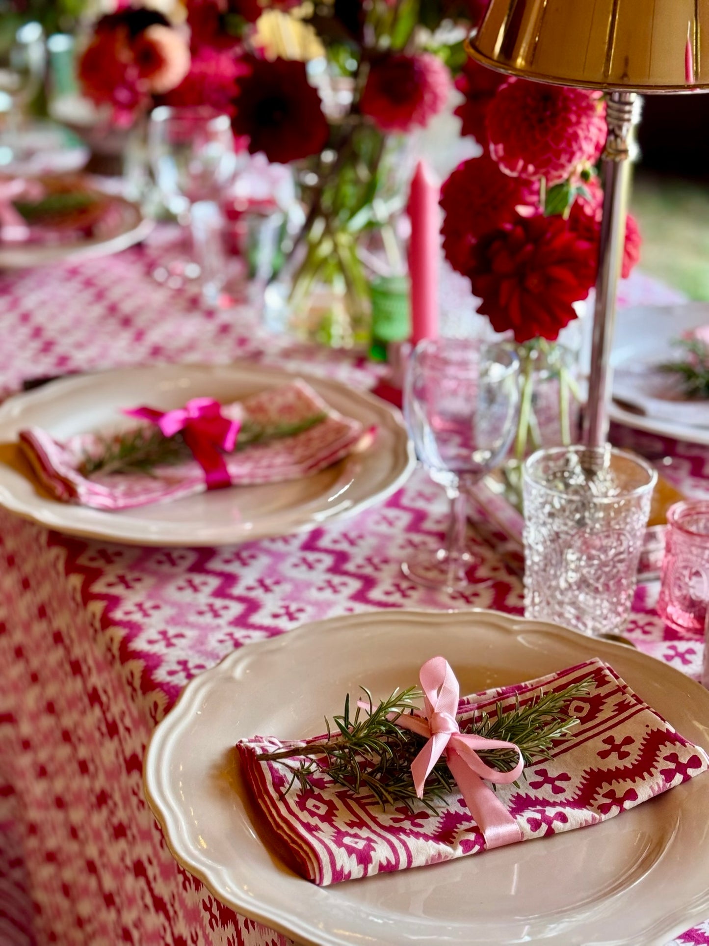 PINK ZIG ZAG NAPKINS