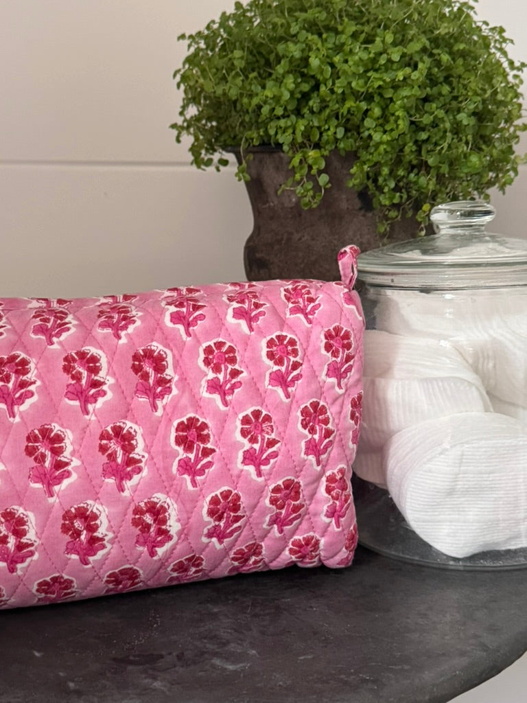 PINK BACKGROUND FLORAL MAKEUP BAG