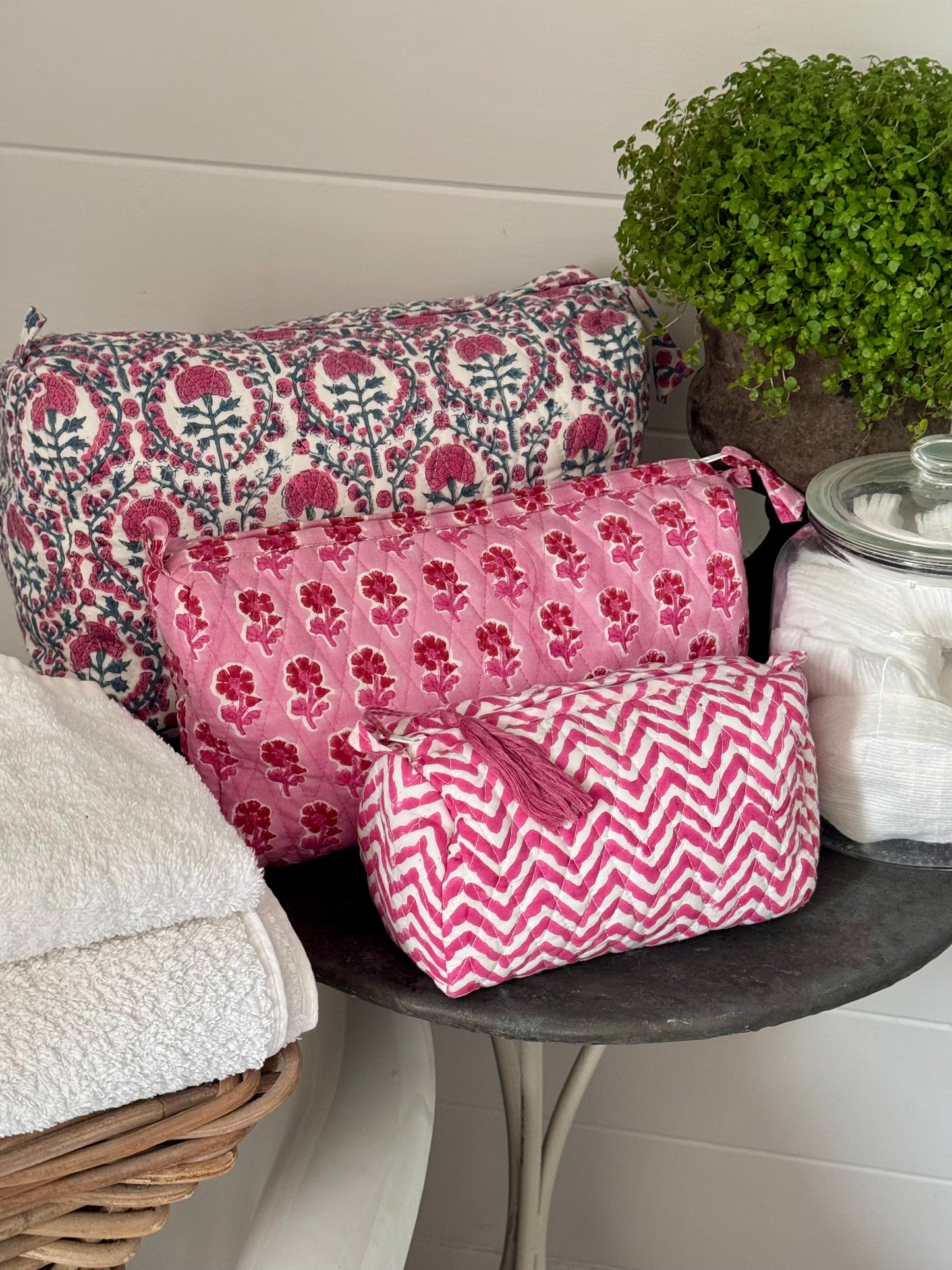 GIANT BLUE AND PINK TRELLIS WASH BAG