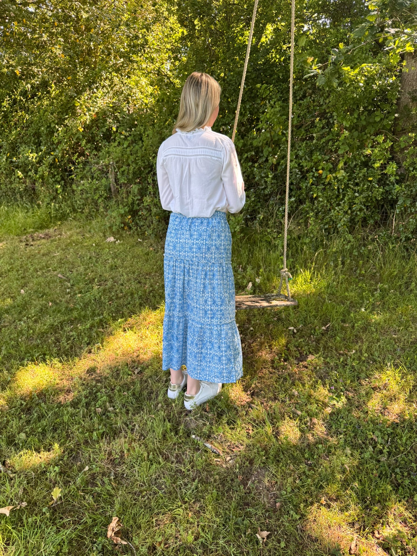 BLUE GABLE SKIRT