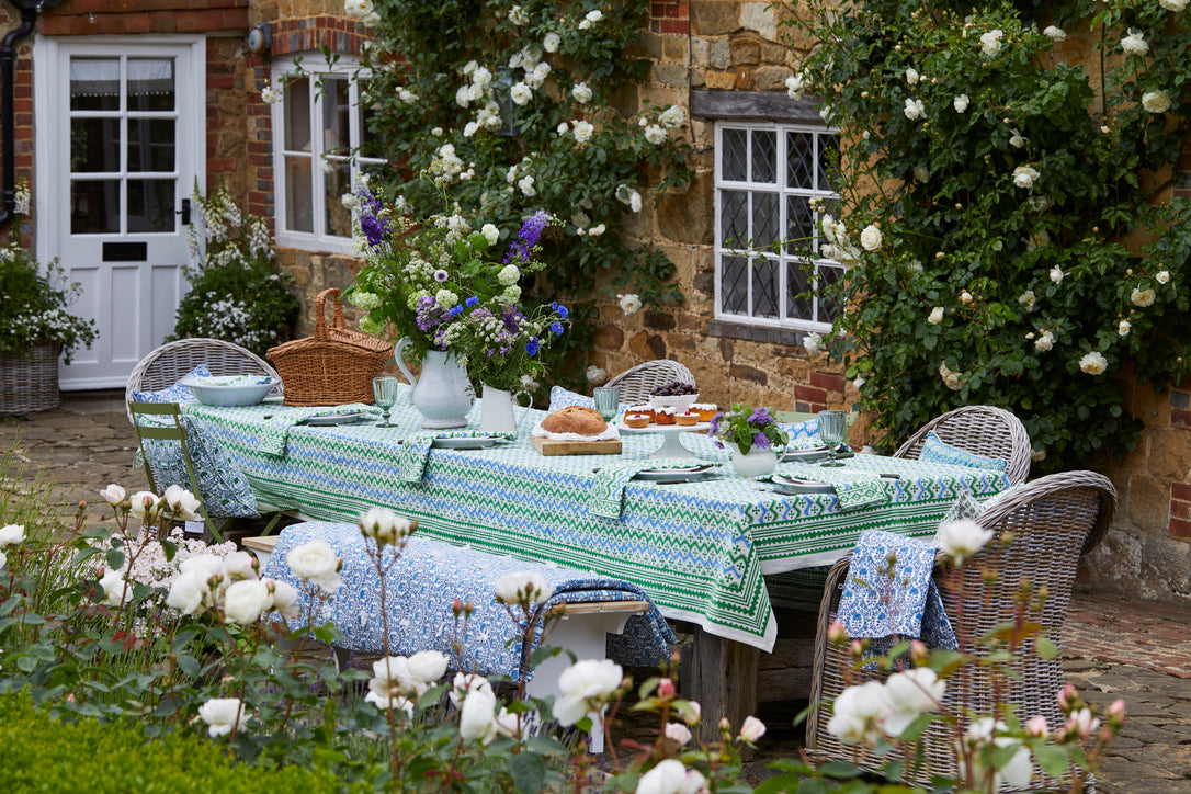BLUE AND GREEN ZIG ZAG TABLECLOTH