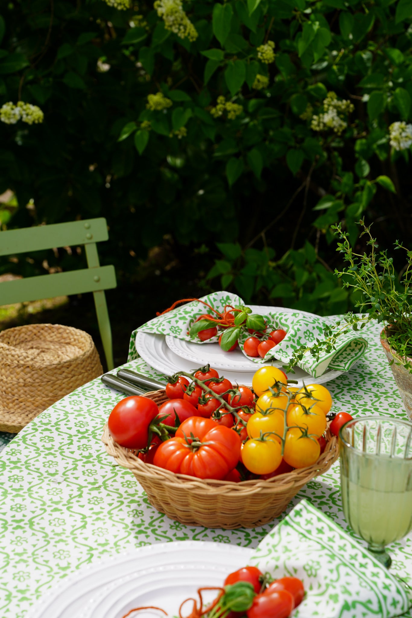 GREEN CHELSEA BLOOM NAPKINS