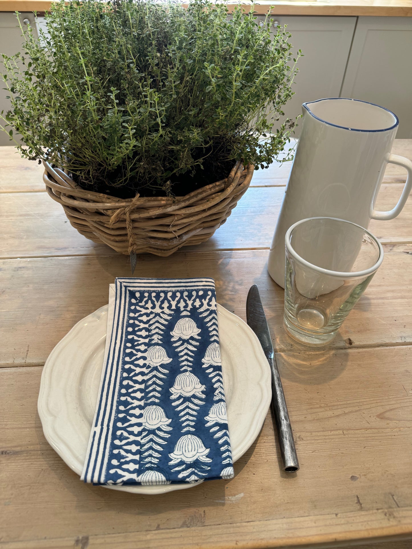 BLUE JELLYFISH NAPKINS
