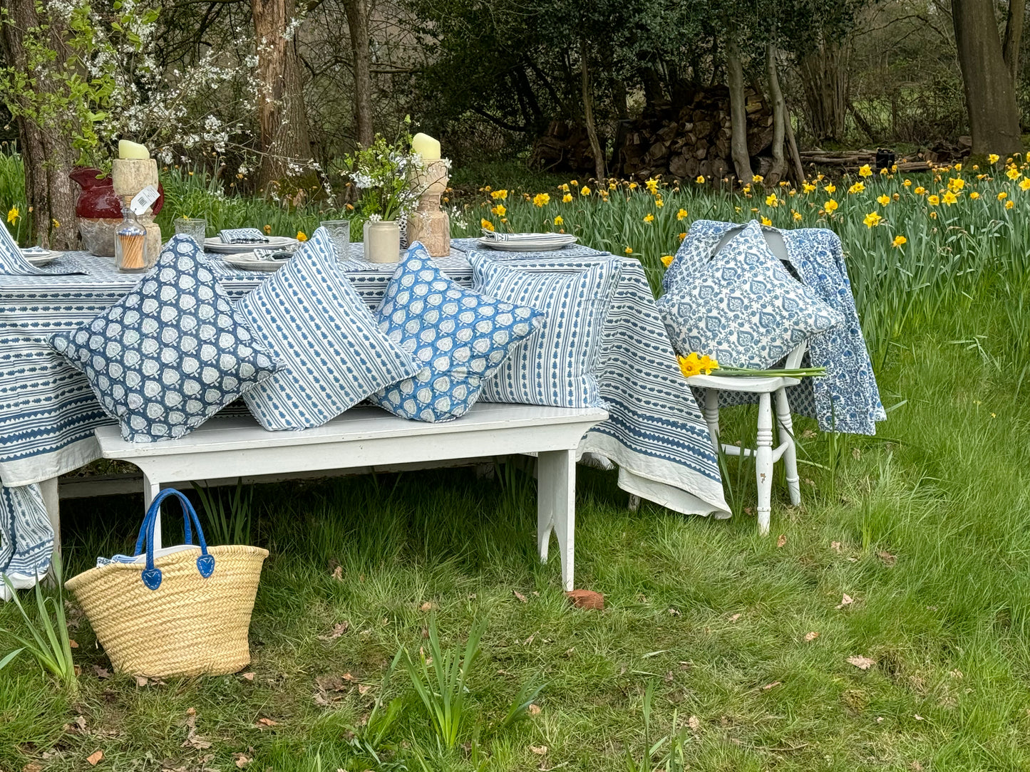 BLUE KAHO STRIPE TABLECLOTH