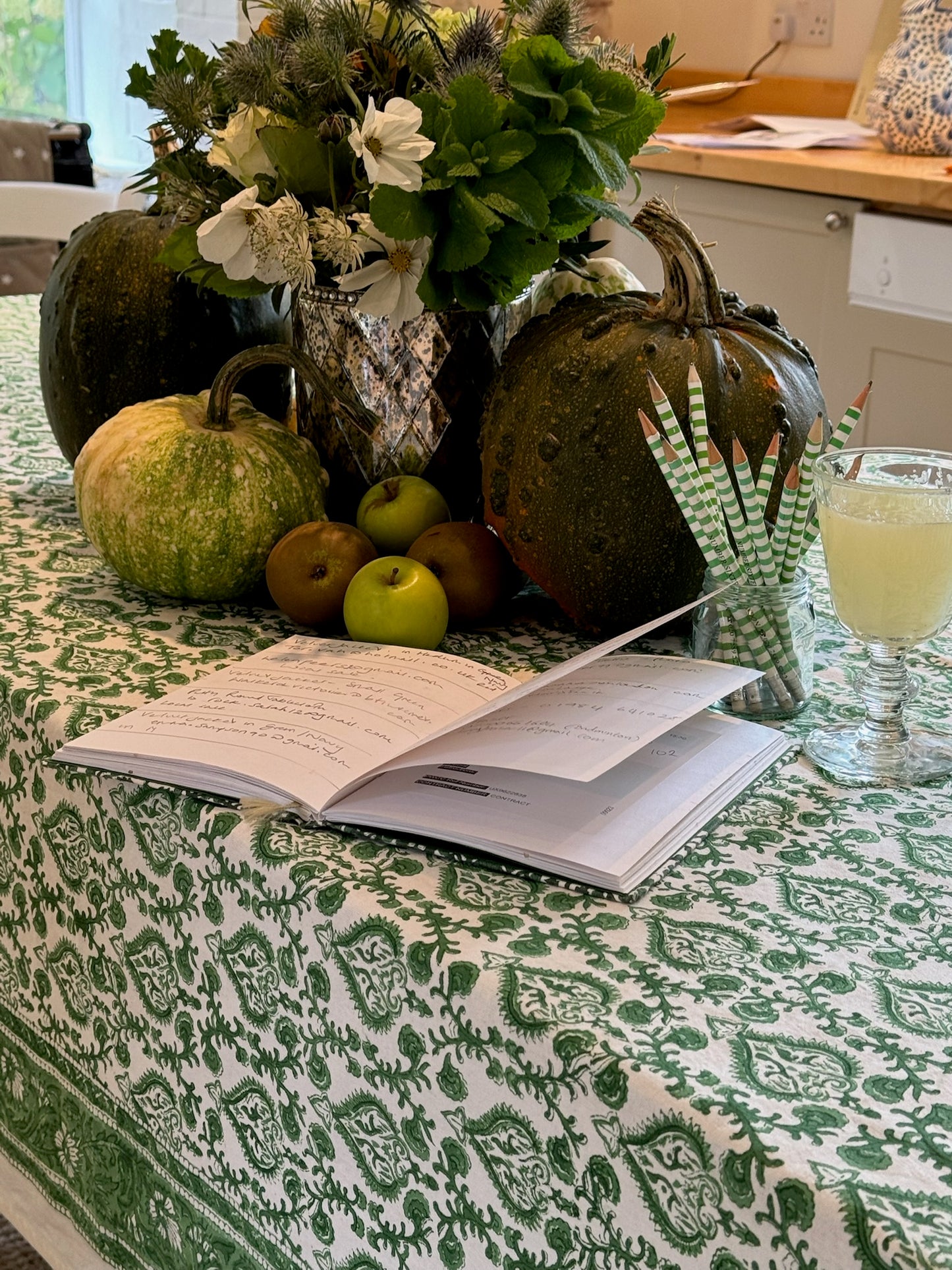 GREEN ACE TABLECLOTH