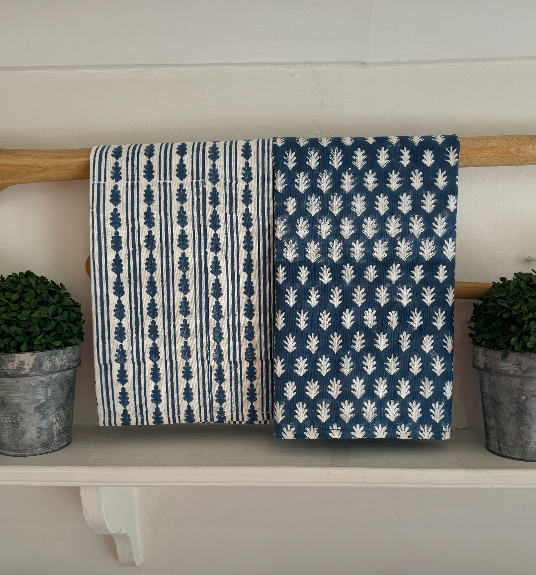 KAHO BLUE TEA TOWELS