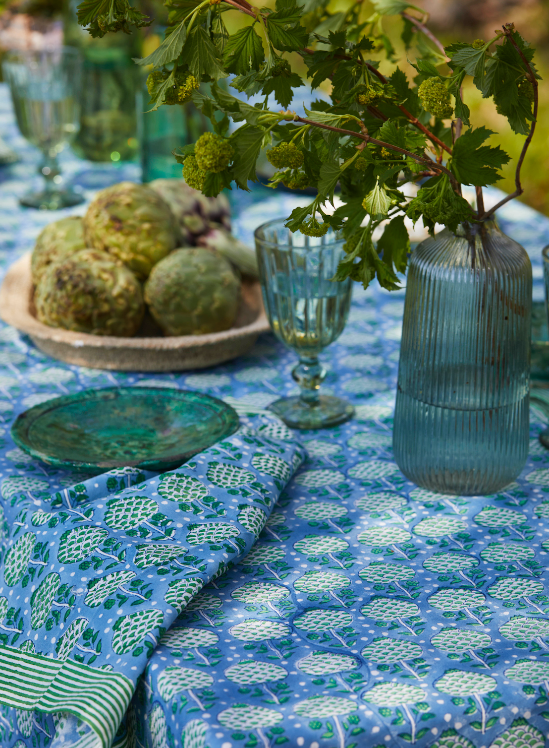 GREEN AND BLUE ARTICHOKE NAPKINS