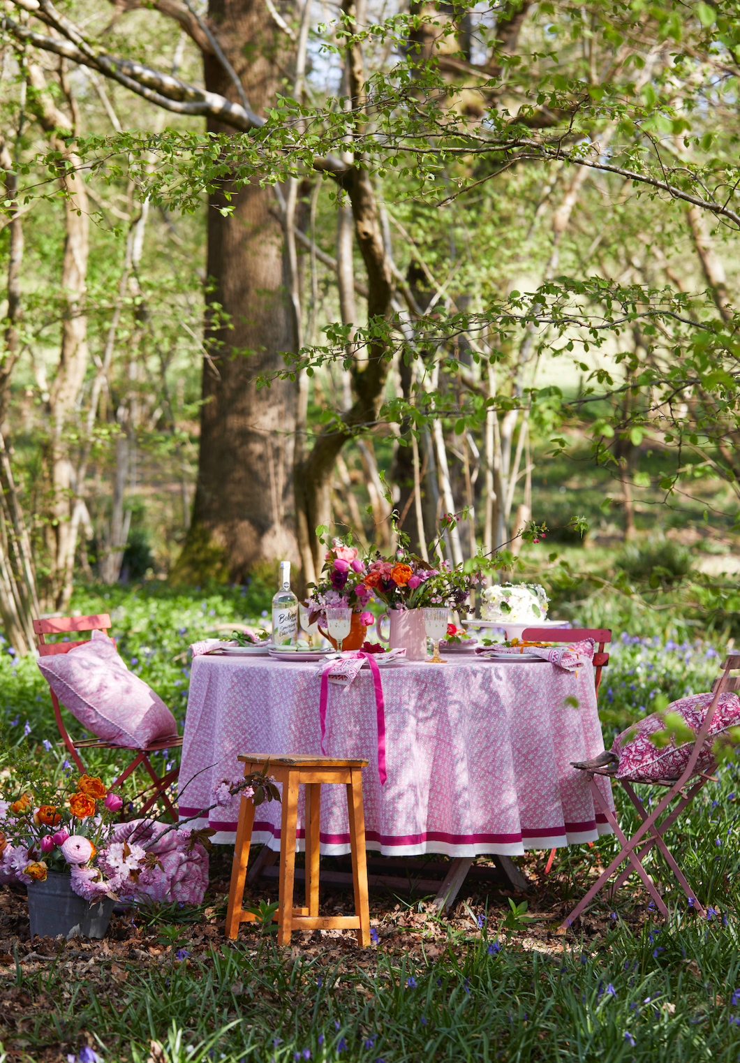 PINK ACORN TABLECLOTH