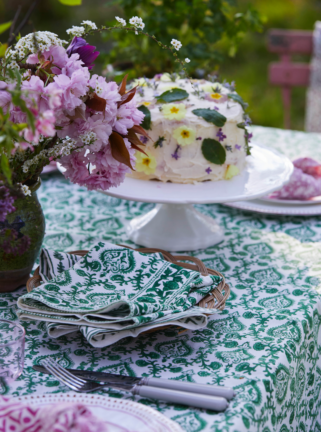 GREEN ACE TABLECLOTH