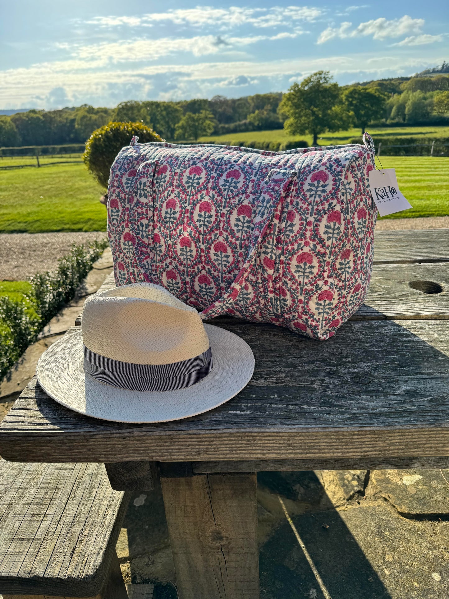 PINK AND BLUE TRELLIS WEEKEND BAG