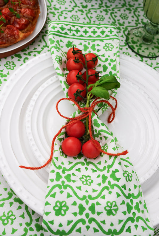 GREEN SPIRAL FLORAL NAPKINS