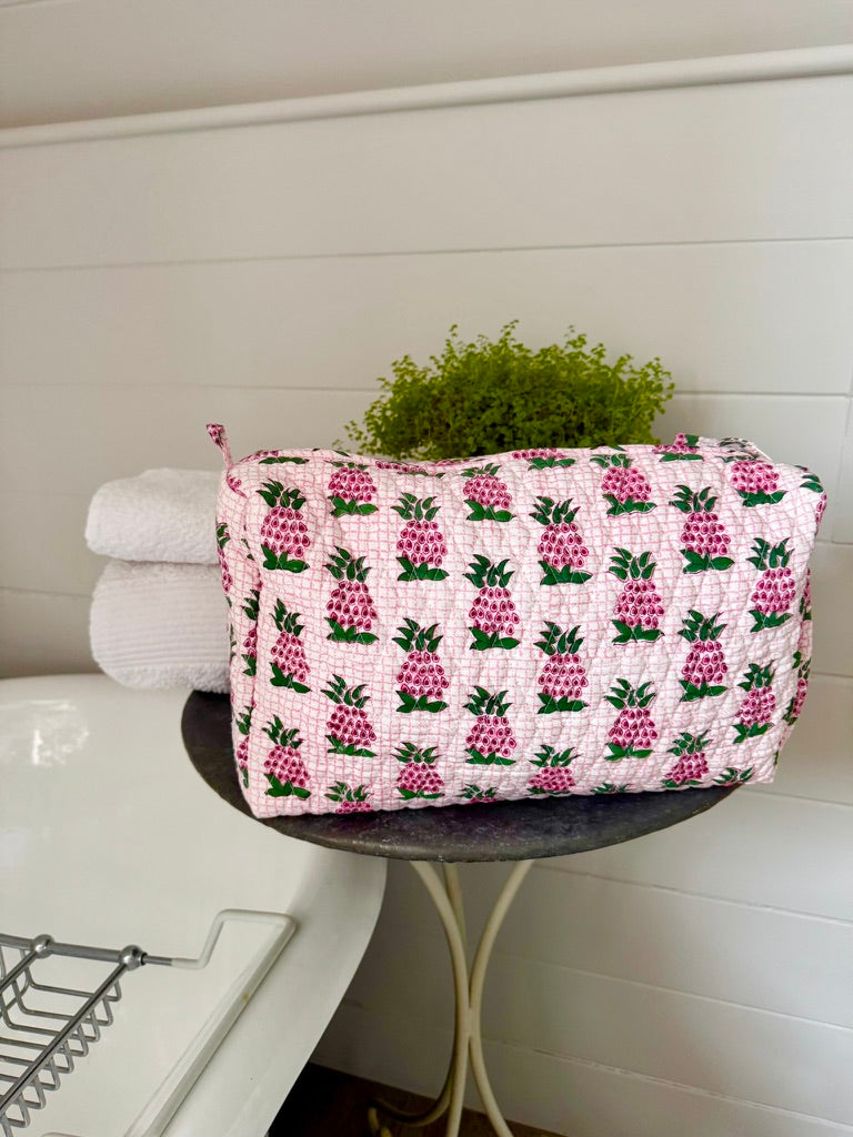 GIANT PINK AND GREEN PINEAPPLE WASHBAG