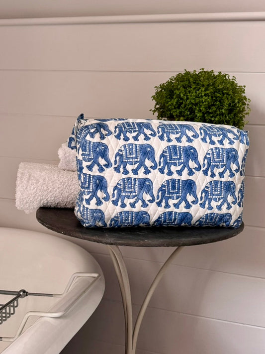 GIANT BLUE ELEPHANT WASH BAG