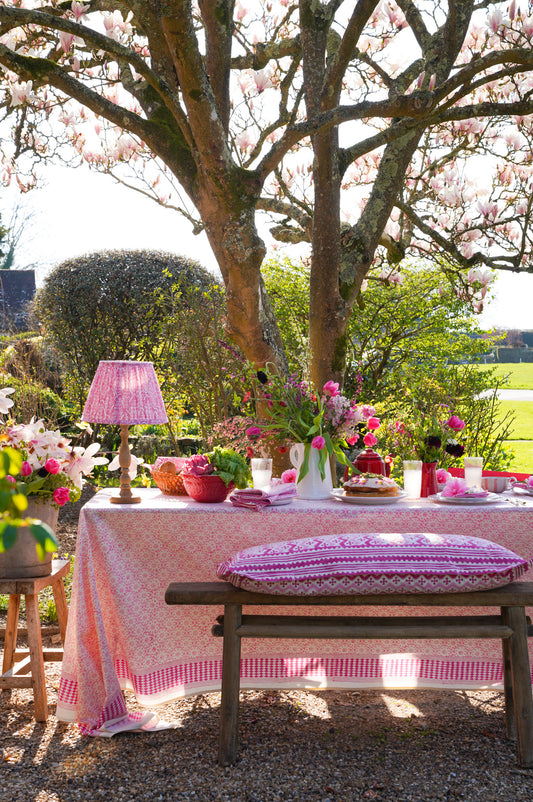 PINK SPIRAL FLORAL TABLECLOTH