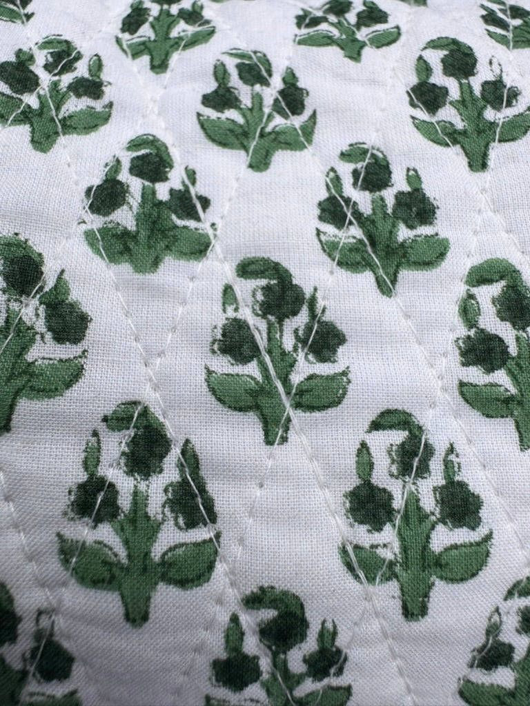 GREEN BOOTY FLORAL MAKEUP BAG