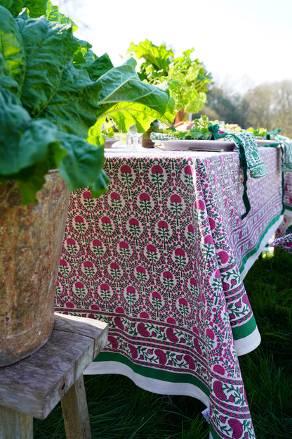 PINK AND GREEN TRELLIS TABLECLOTH