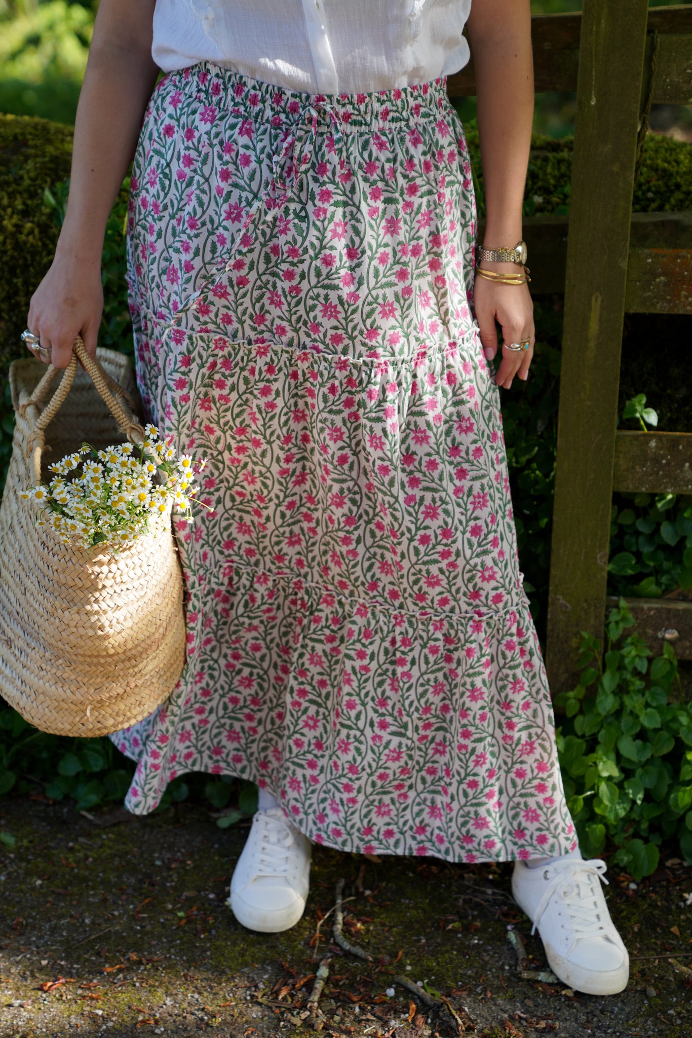 GREEN AND PINK CLIMBING FLOWER SKIRT