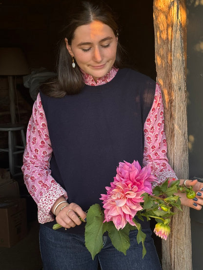 RED AND PINK BACKGROUND FLORAL SHIRT