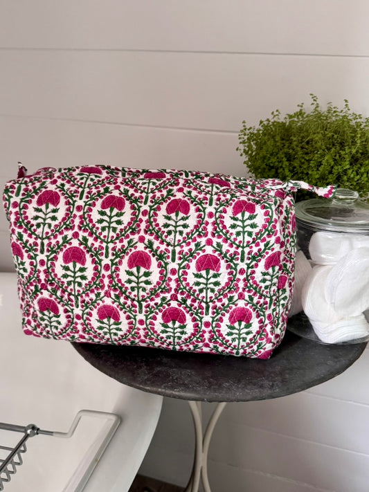 GIANT PINK AND GREEN TRELLIS WASH BAG