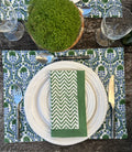 GREEN ZIG ZAG NAPKINS NEW