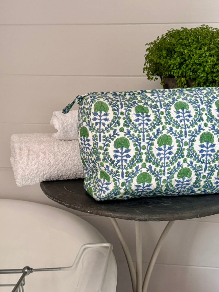 GIANT BLUE AND GREEN TRELLIS WASH BAG