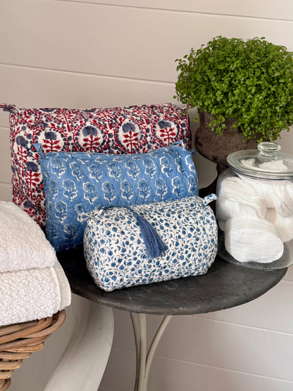 GIANT BLUE AND RASPBERRY TRELLIS WASH BAG