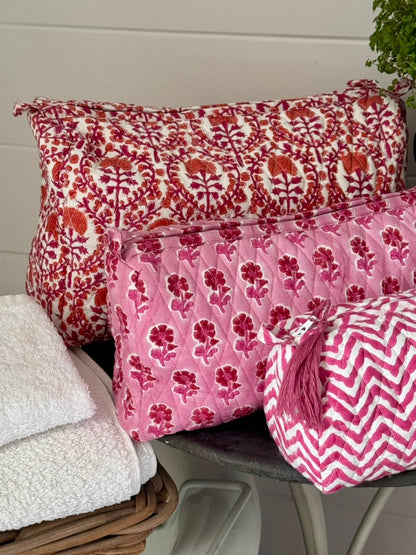 PINK ZIG ZAG TINY MAKEUP BAG
