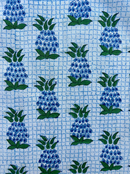 BLUE AND GREEN PINEAPPLE BOXER SHORTS