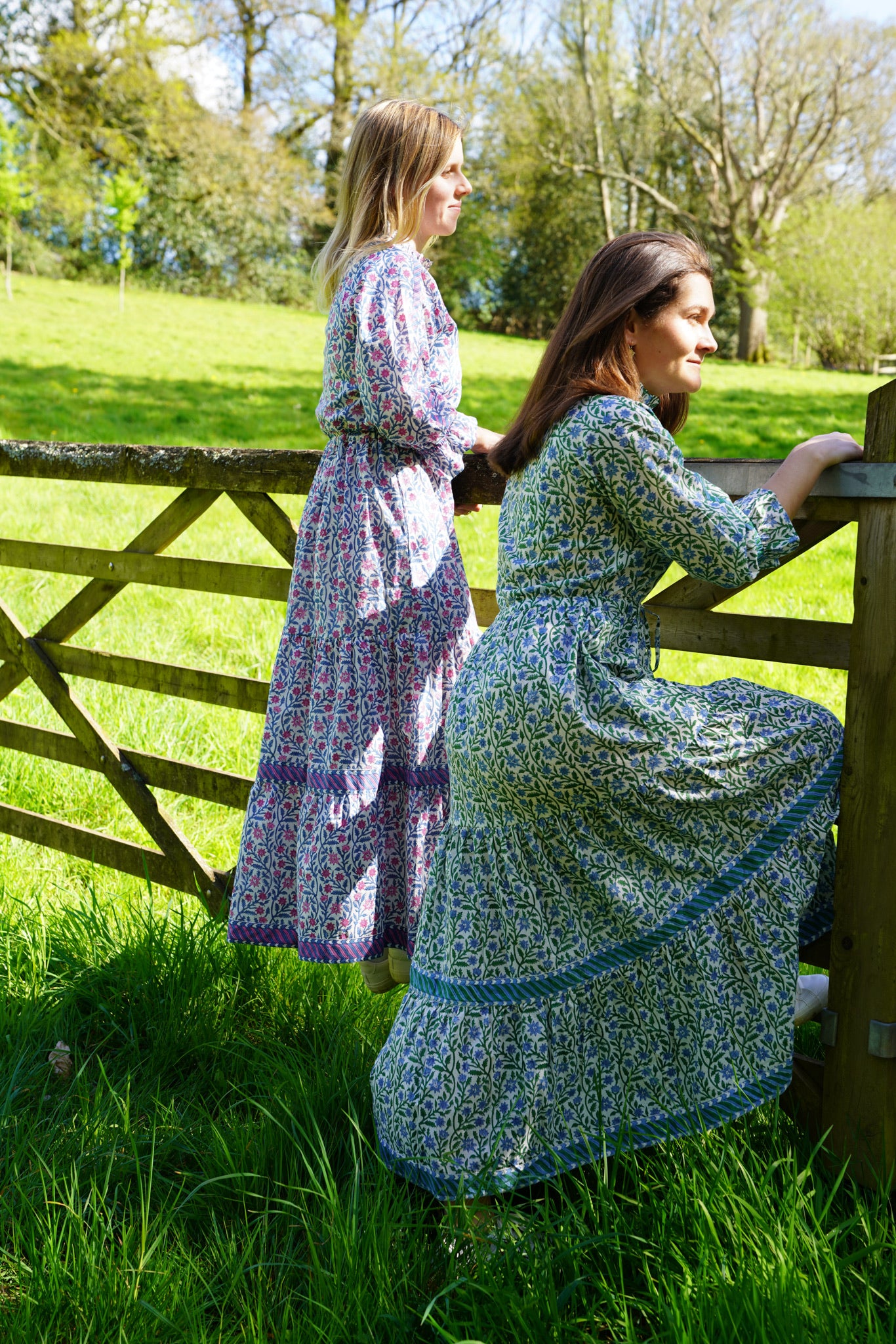 BLUE AND GREEN CLIMBING FLOWER LOTTIE DRESS