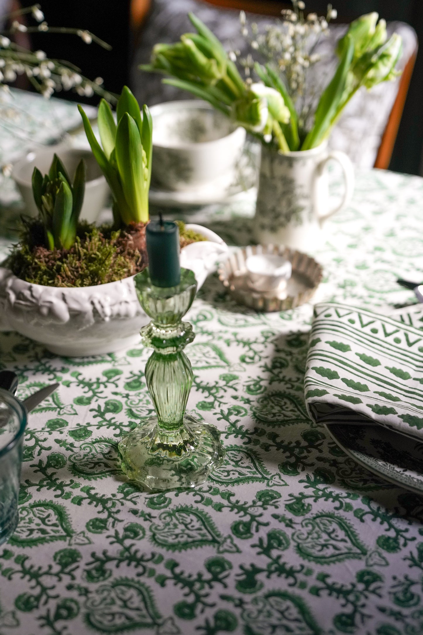 GREEN ACE TABLECLOTH