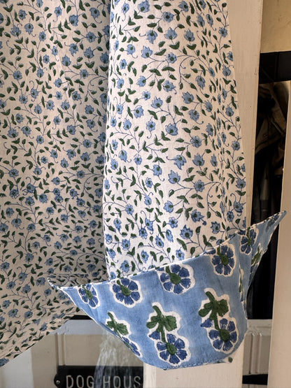 BLUE DITSY FLORAL SHIRT