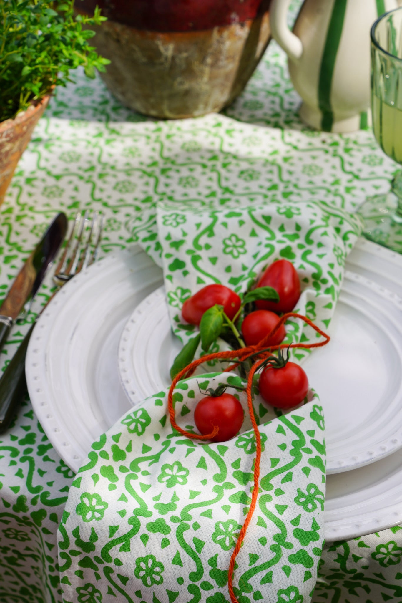GREEN CHELSEA BLOOM NAPKINS