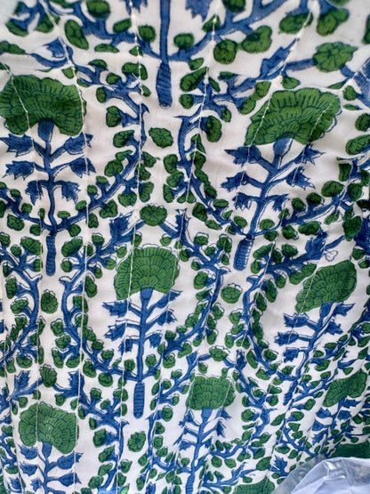 BLUE AND GREEN BUTAH WEEKEND BAG