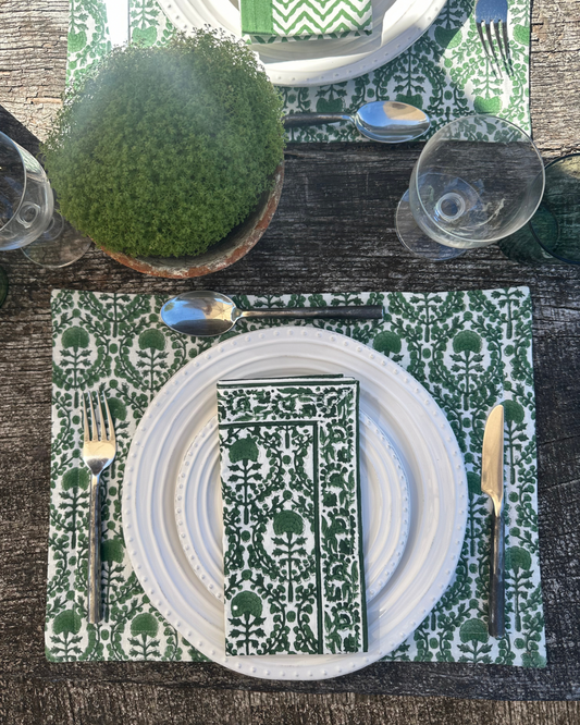 GREEN REVERSIBLE PLACEMAT