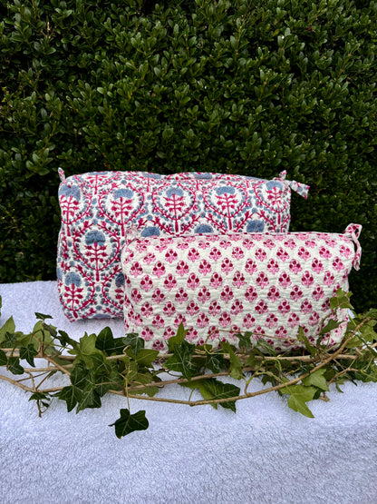 PINK BOOTY FLORAL MAKEUP BAG