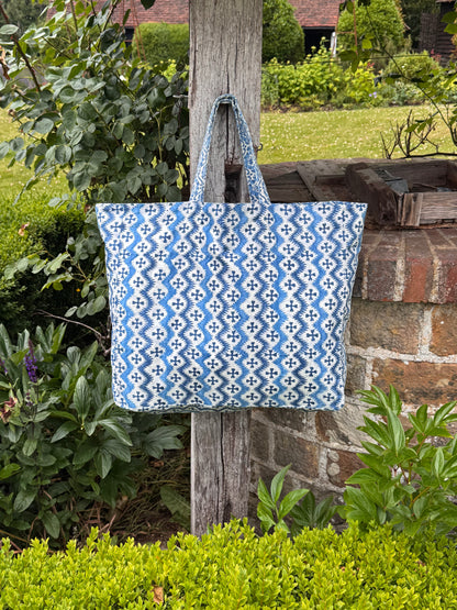BLUE SPIRAL FLORAL TOTE BAG