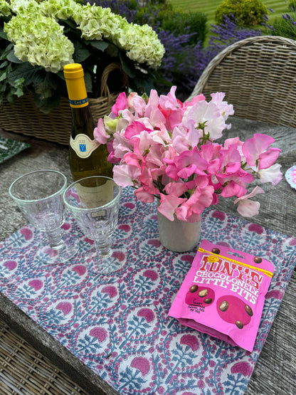 LARGE PINK AND BLUE TRELLIS ACORN TRAY