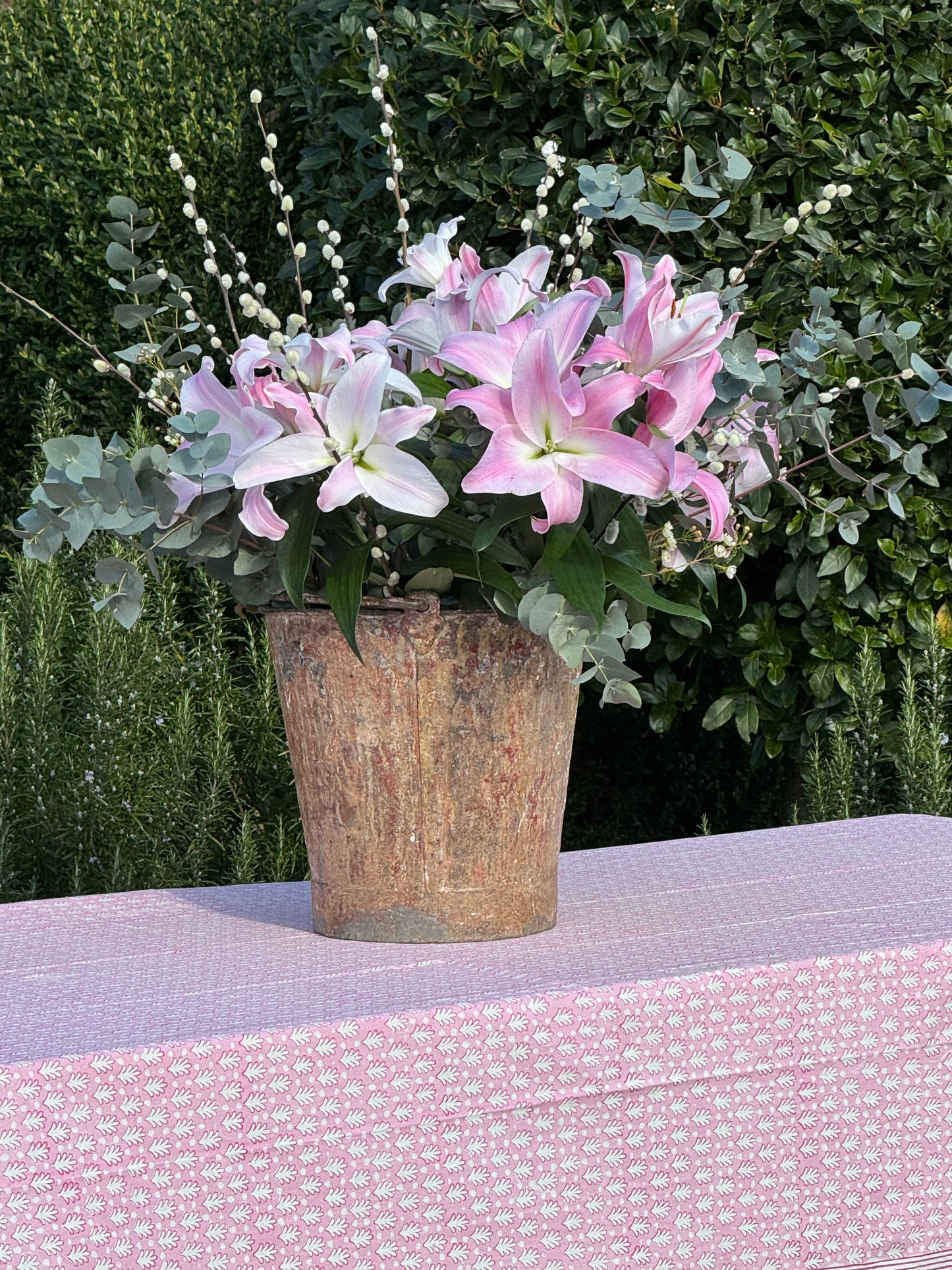 PINK ACORN TABLECLOTH