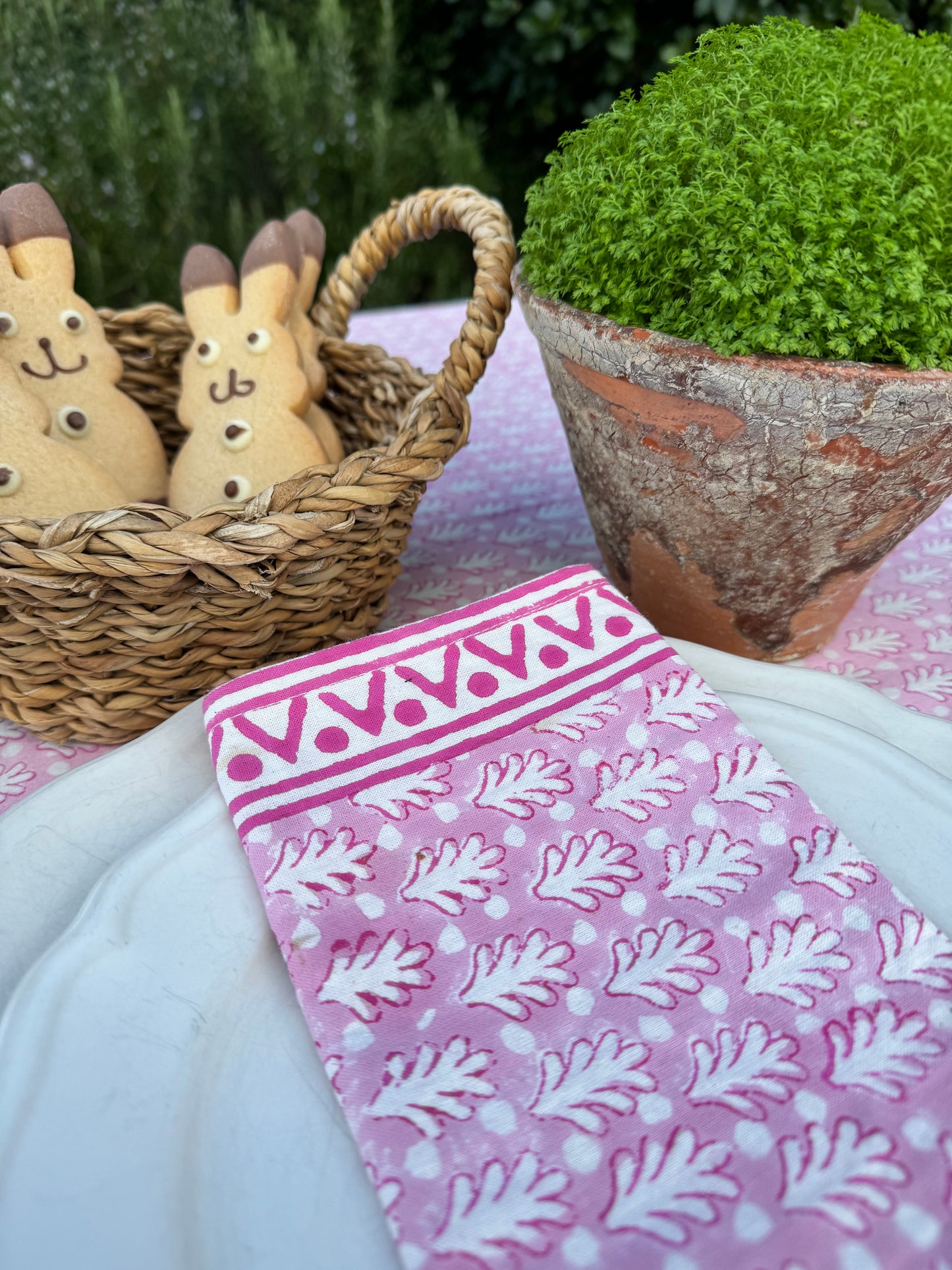 PINK ACORN NAPKINS