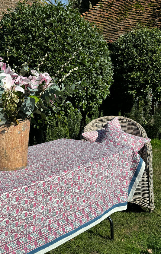 PINK AND BLUE TRELLIS TABLECLOTH