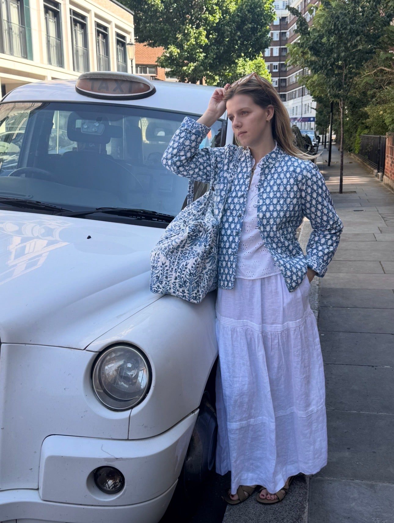 BLUE TRELLIS REVERSIBLE JACKET
