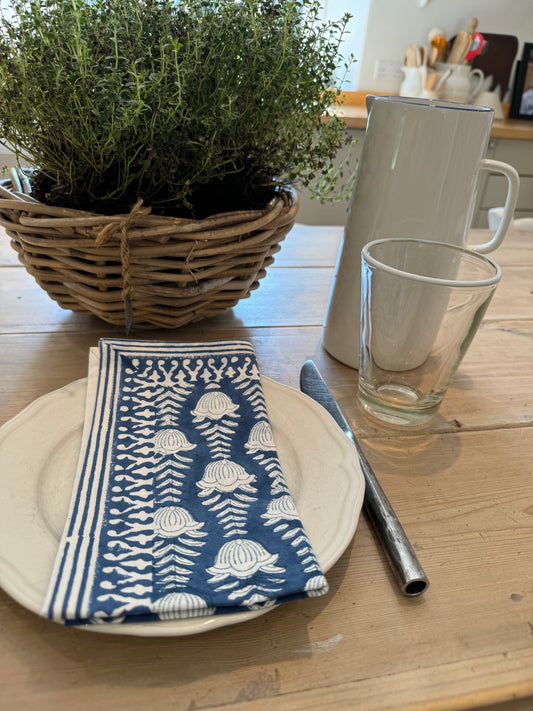 BLUE JELLYFISH NAPKINS