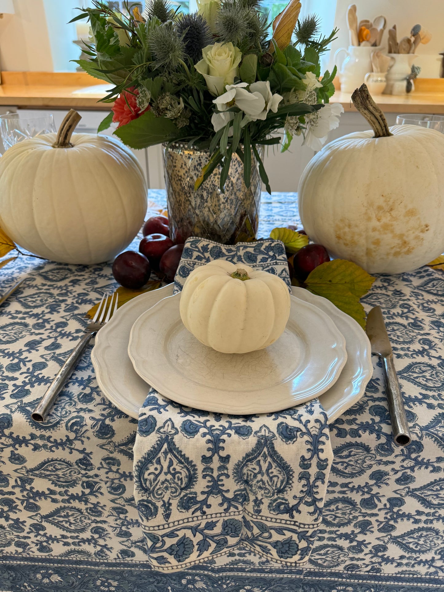 BLUE ACE TABLECLOTH