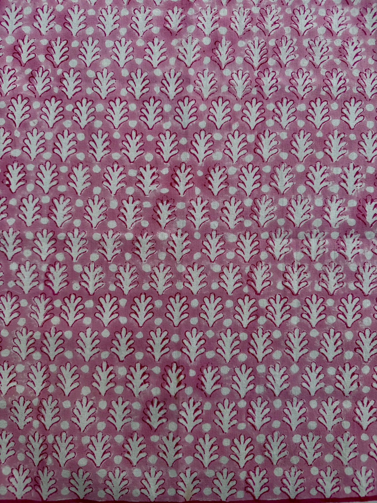 PINK ACORN TABLECLOTH