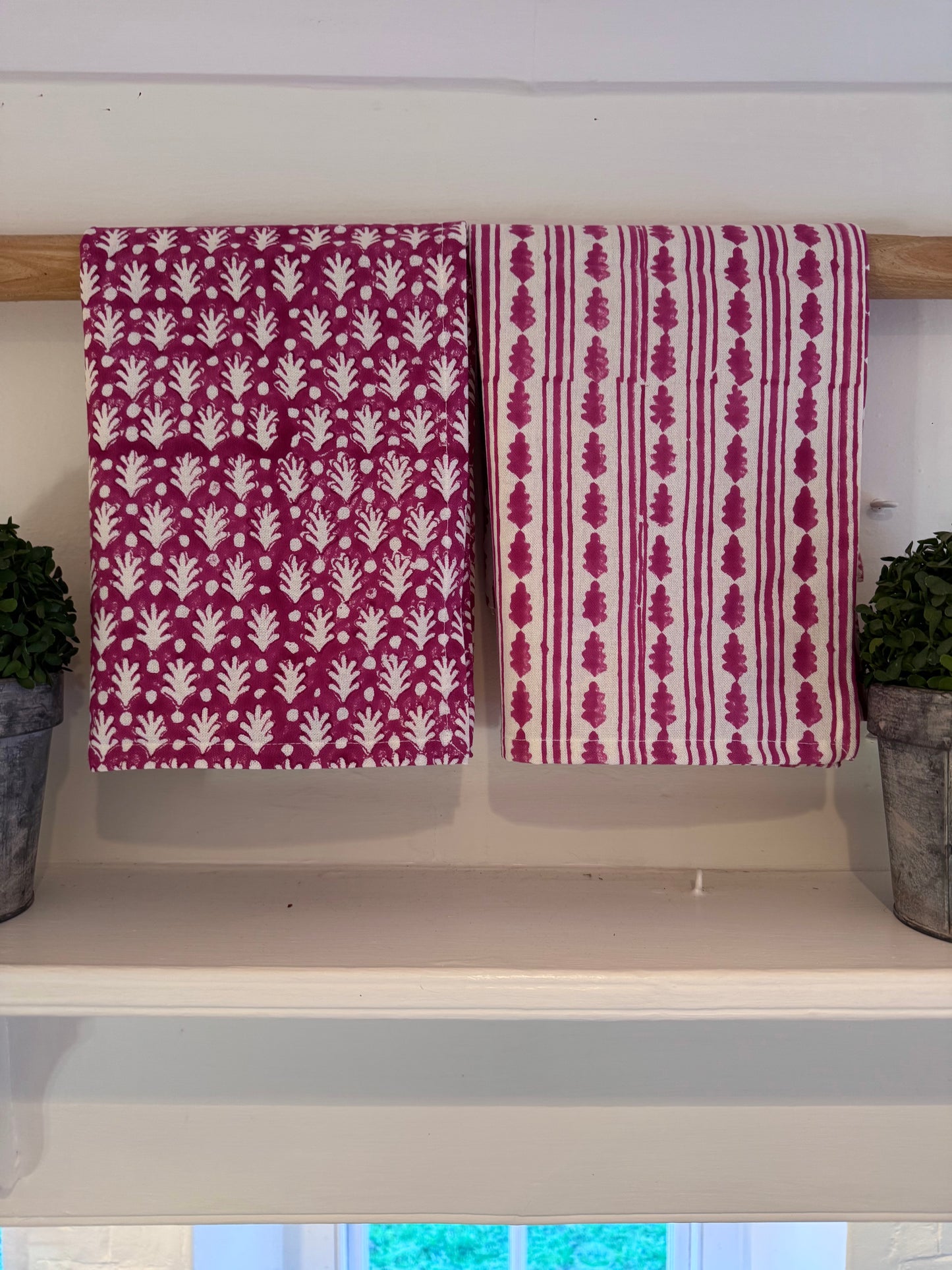 KAHO PINK TEA TOWELS